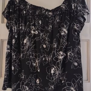 White House Black Market off the shoulder top XL